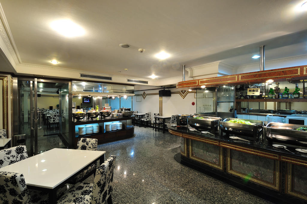 Baron'S Hot Spring Hotel Jiaoxi Luaran gambar