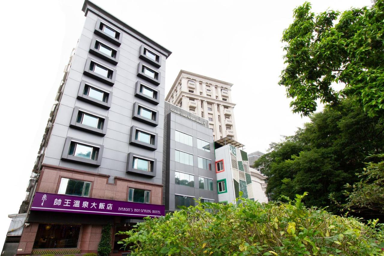 Baron'S Hot Spring Hotel Jiaoxi Luaran gambar