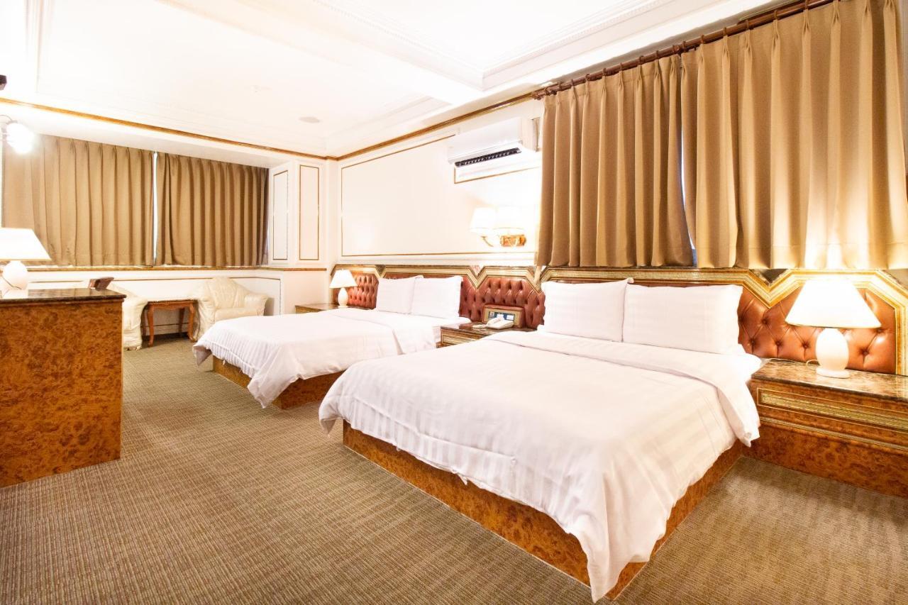 Baron'S Hot Spring Hotel Jiaoxi Luaran gambar