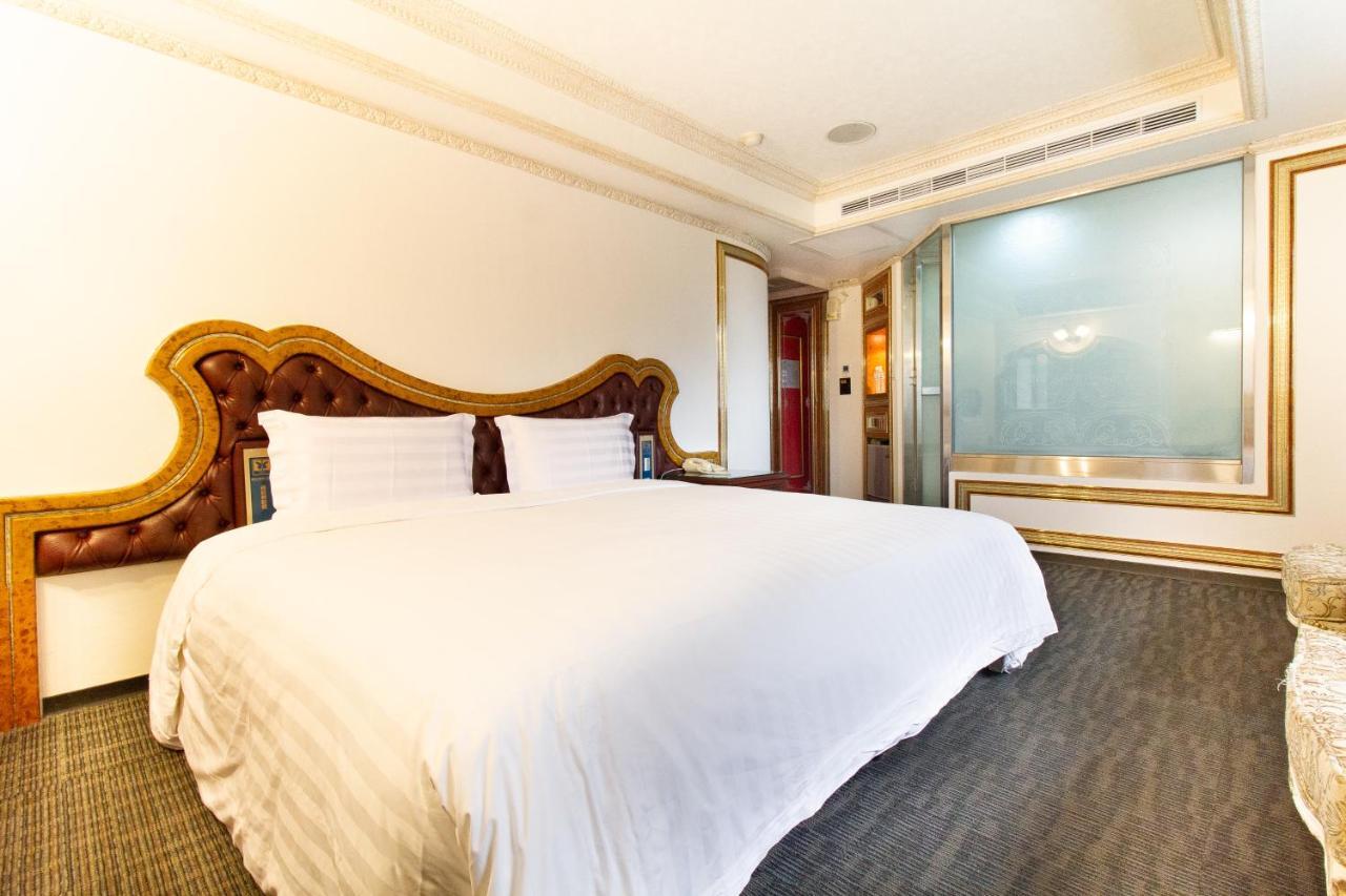 Baron'S Hot Spring Hotel Jiaoxi Luaran gambar