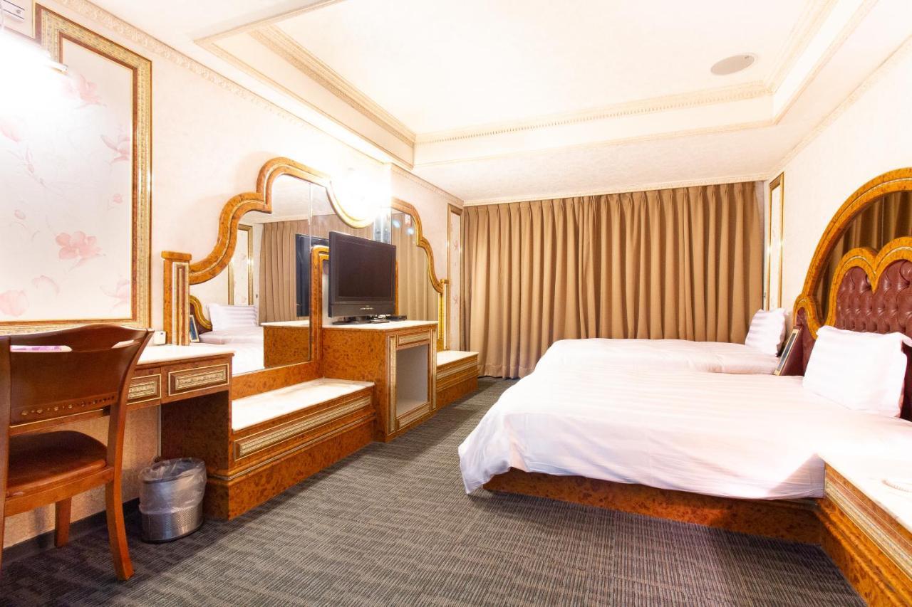 Baron'S Hot Spring Hotel Jiaoxi Luaran gambar